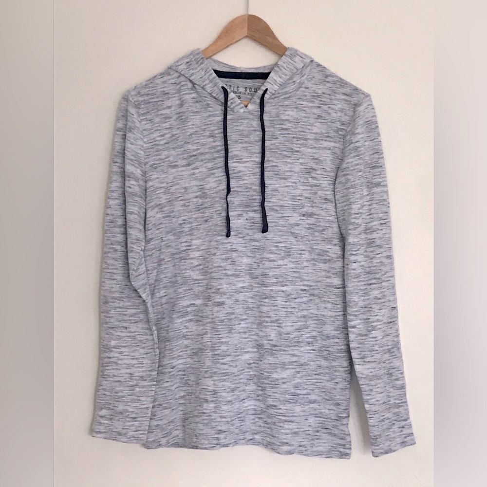 Hooded Pullover